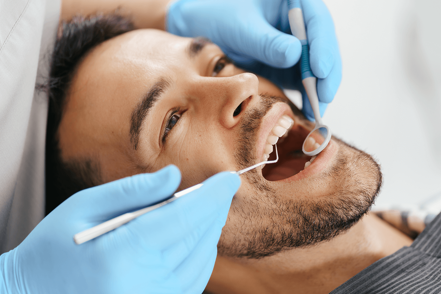 Tratamientos Dentales Quirurgicos